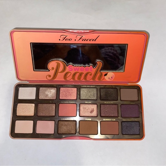 Too Faced Sweet Peach Eye Shadow Palette - Picture 2 of 4